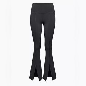 Aritzia TNA Split Hi-Rise Yoga Pants - Large